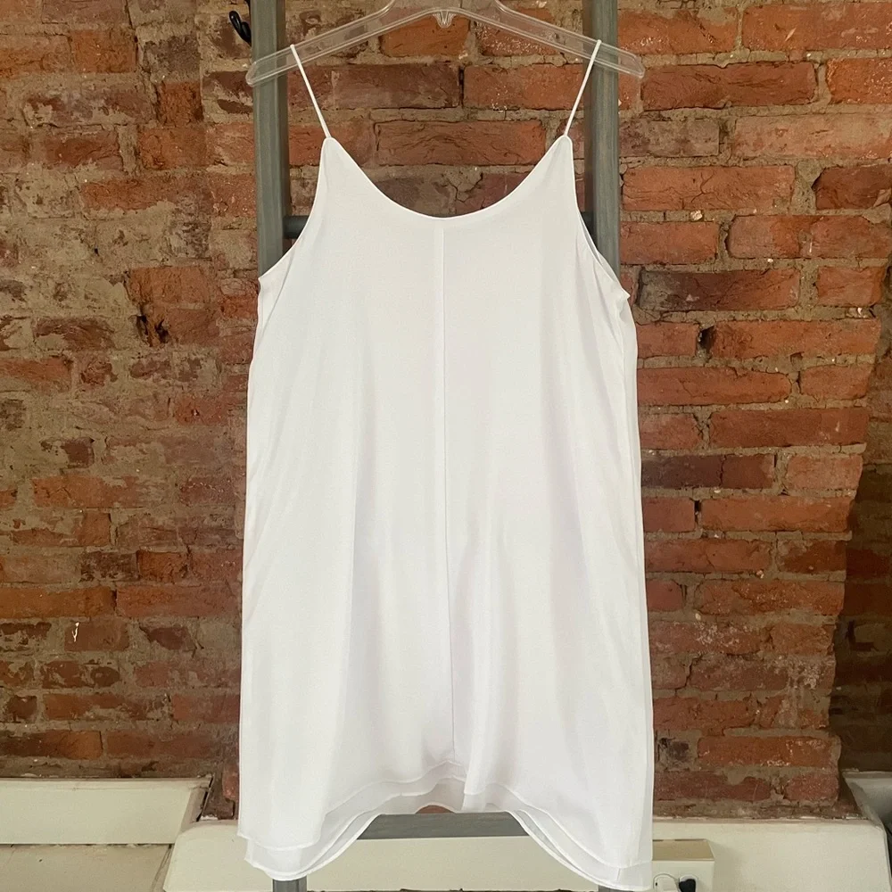 White shift dress - Picture 2 of 5